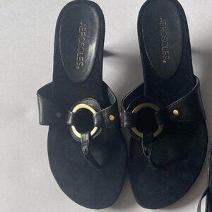 Brand New - Pair of Black Thong-Style Wedge Sandals from Aerosoles, Size 6